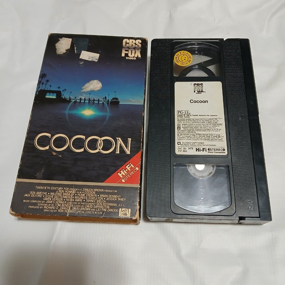 Cocoon VHS Tape 1986 CBS FOX Hi-Fi Original Release Don Ameche - Bundle & Save